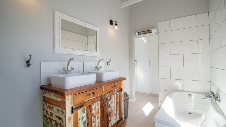 3 Bedroom Property for Sale in Dana Bay Western Cape